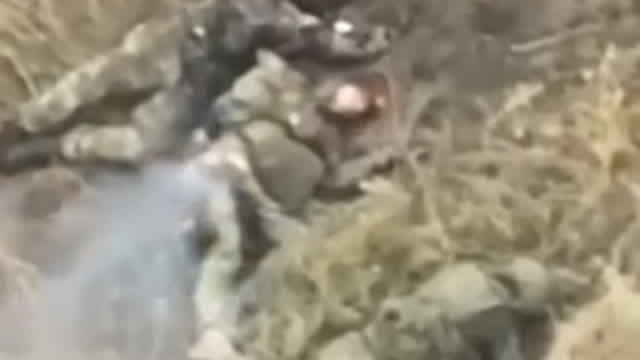 Hitting Russian soldiers