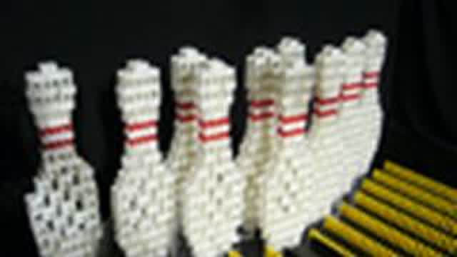 Bowling For Dominos (4800 dominoes) Bowling For Dominos (4800 dominoes)