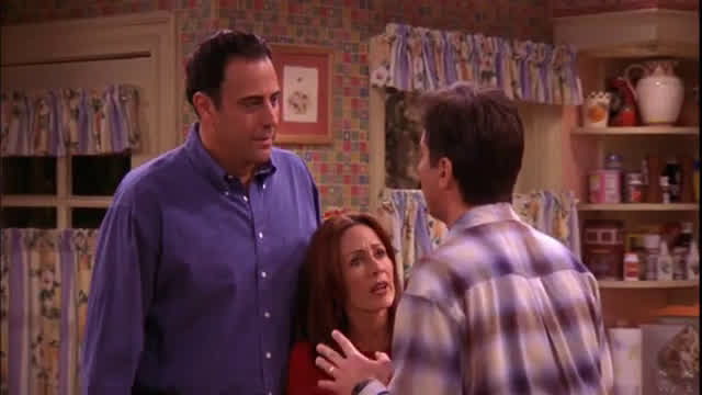 Everybody Loves Raymond S07E09 Spanish Latino Audio