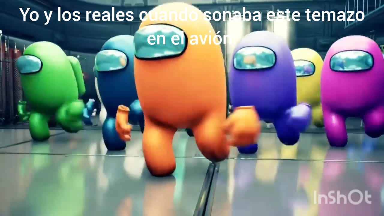 Yo y los reales cuando sonaba este temazo en el avión: