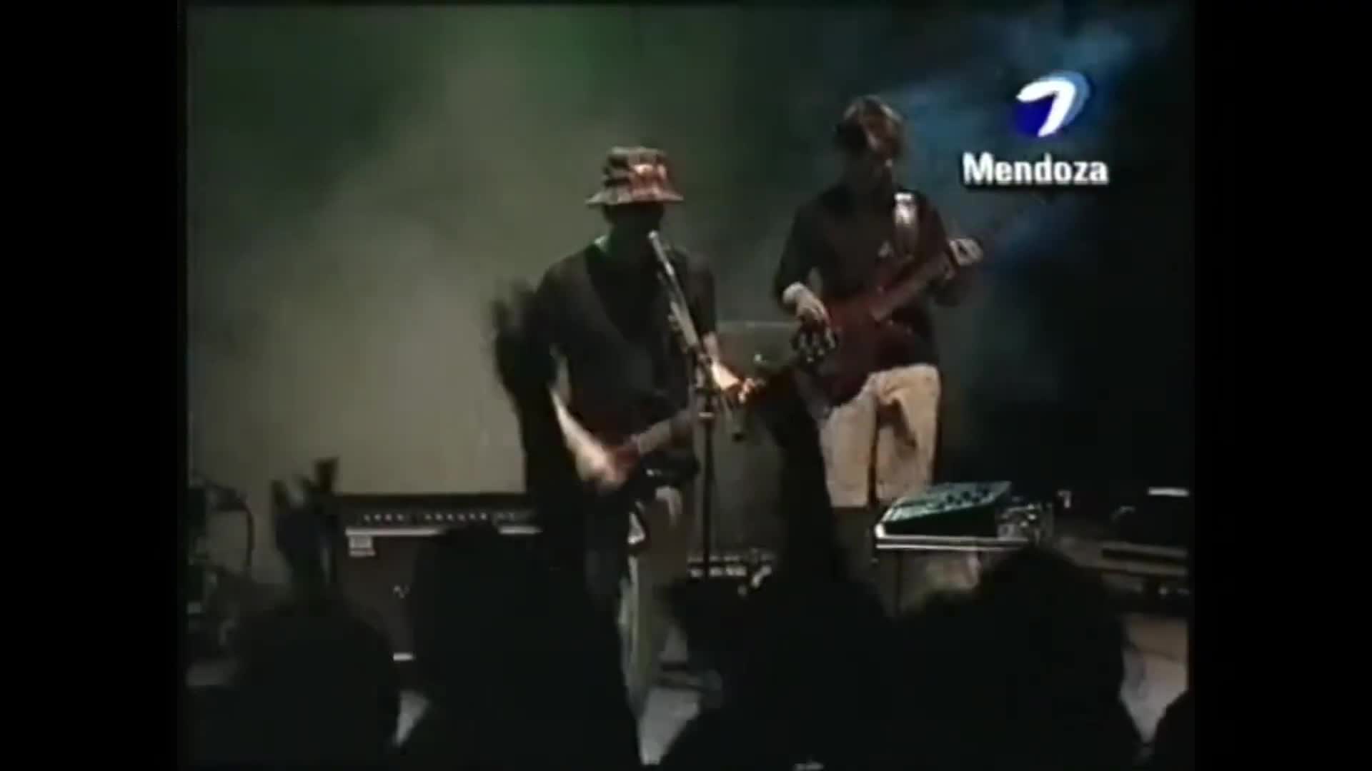 Gustavo Cerati - Paseo Inmoral (TV Mendoza 2001)