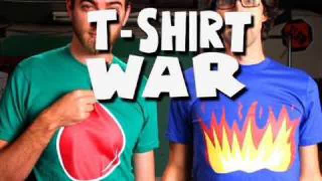 T-SHIRT WAR!! (stop-motion) - Rhett & Link T-SHIRT WAR!! (stop-motion) - Rhett & Link