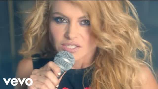 Paulina Rubio - Mi Nuevo Vicio ft. Morat (Video Oficial)